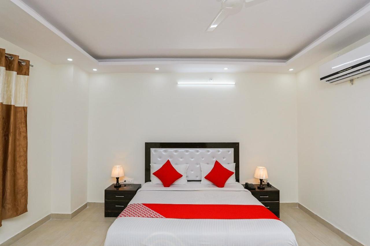 OYO 35511 Hotel Park View Rohtak Exterior foto